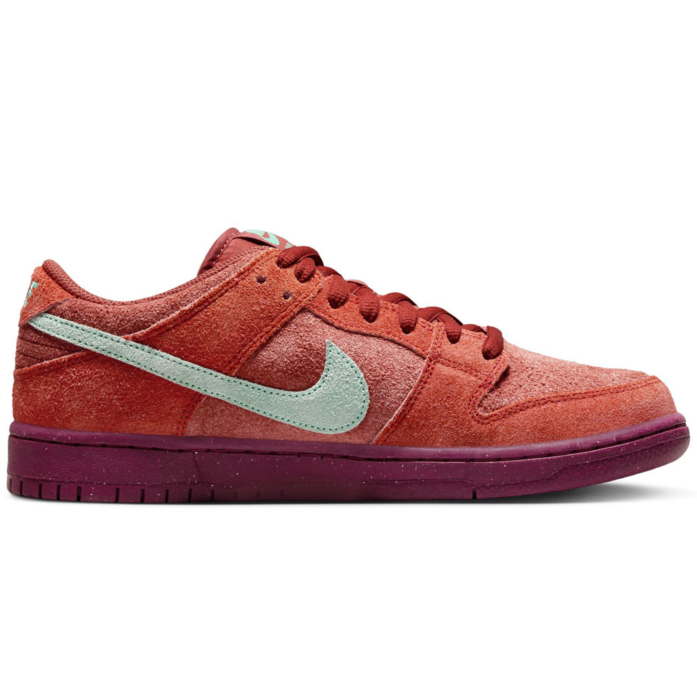 28.0cm NIKE SB DUNK LOW PRO PRM ( MYSTIC RED AND EMERALD RISE ) DV5429-601